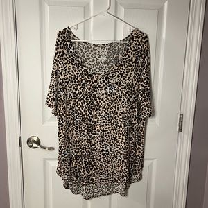 Maurice’s 24/7 XXL Women’s Leopard Print Shirt